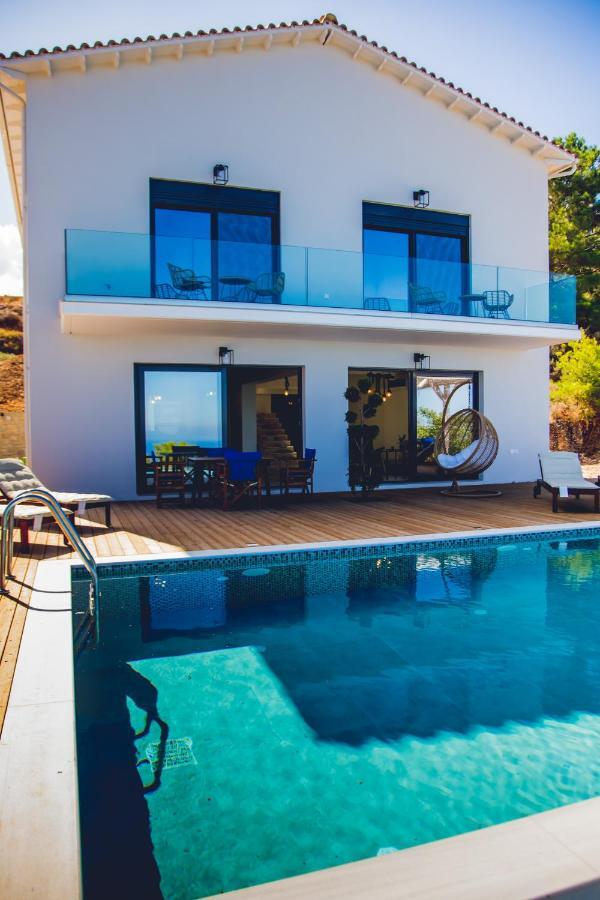 Villa Fabiana Kalamítsi Екстериор снимка