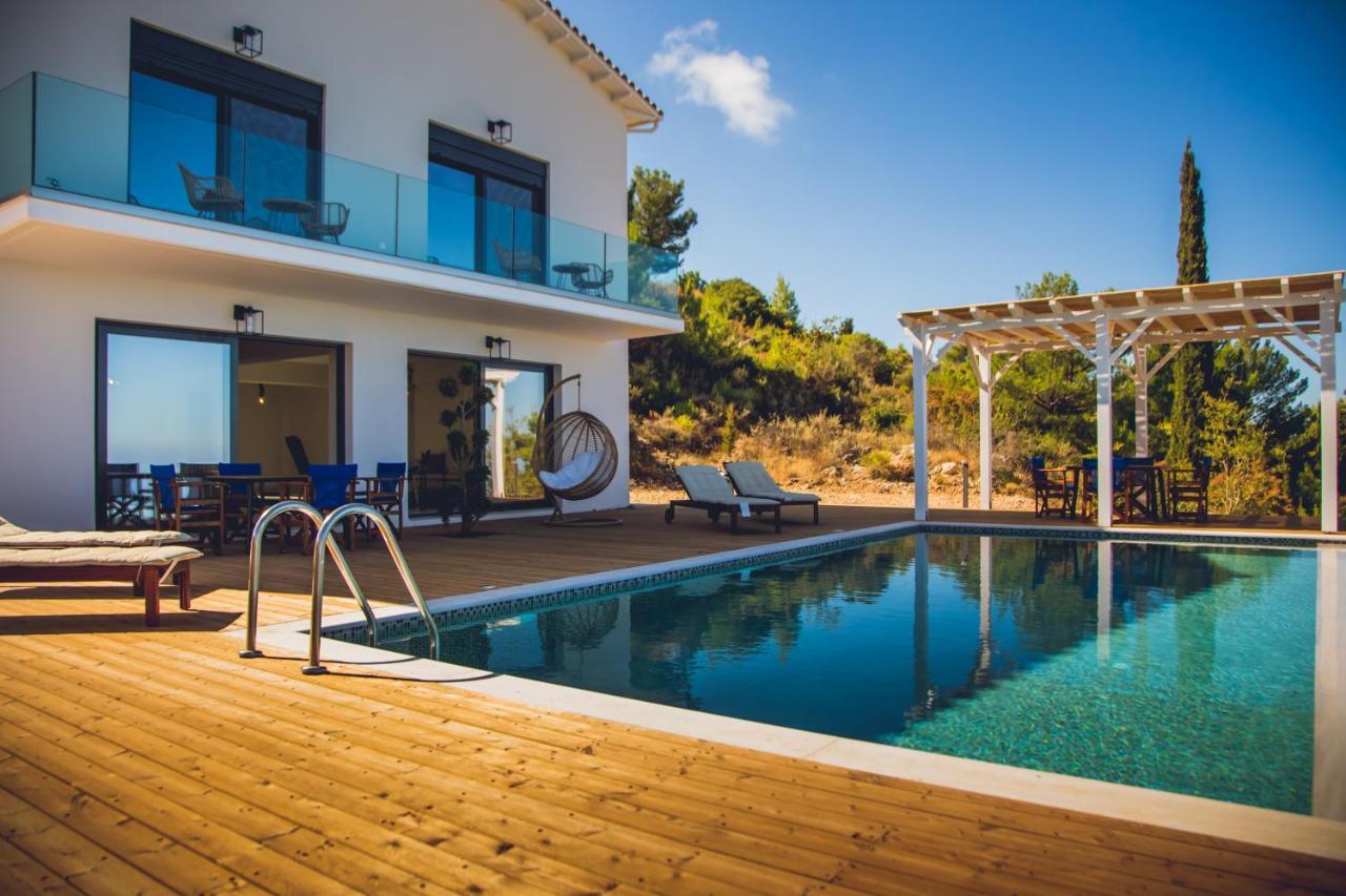 Villa Fabiana Kalamítsi Екстериор снимка